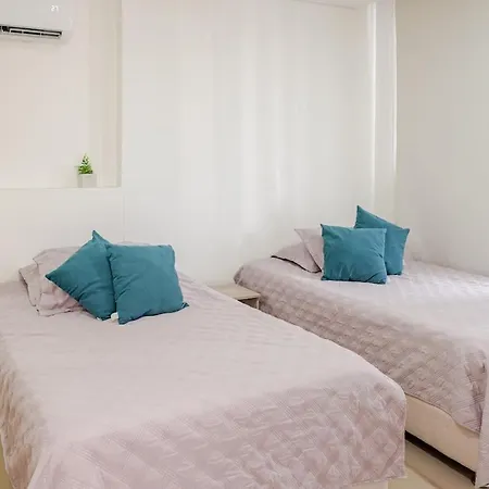 Apartamento Moderno Y Lujoso Con Vista Al Mar Piso 1903 - Cerca A Ciudad Amurallada *