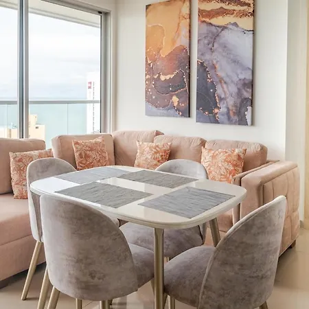 Moderno Y Lujoso Con Vista Al Mar Piso 1903 - Cerca A Ciudad Amurallada Apartamento *